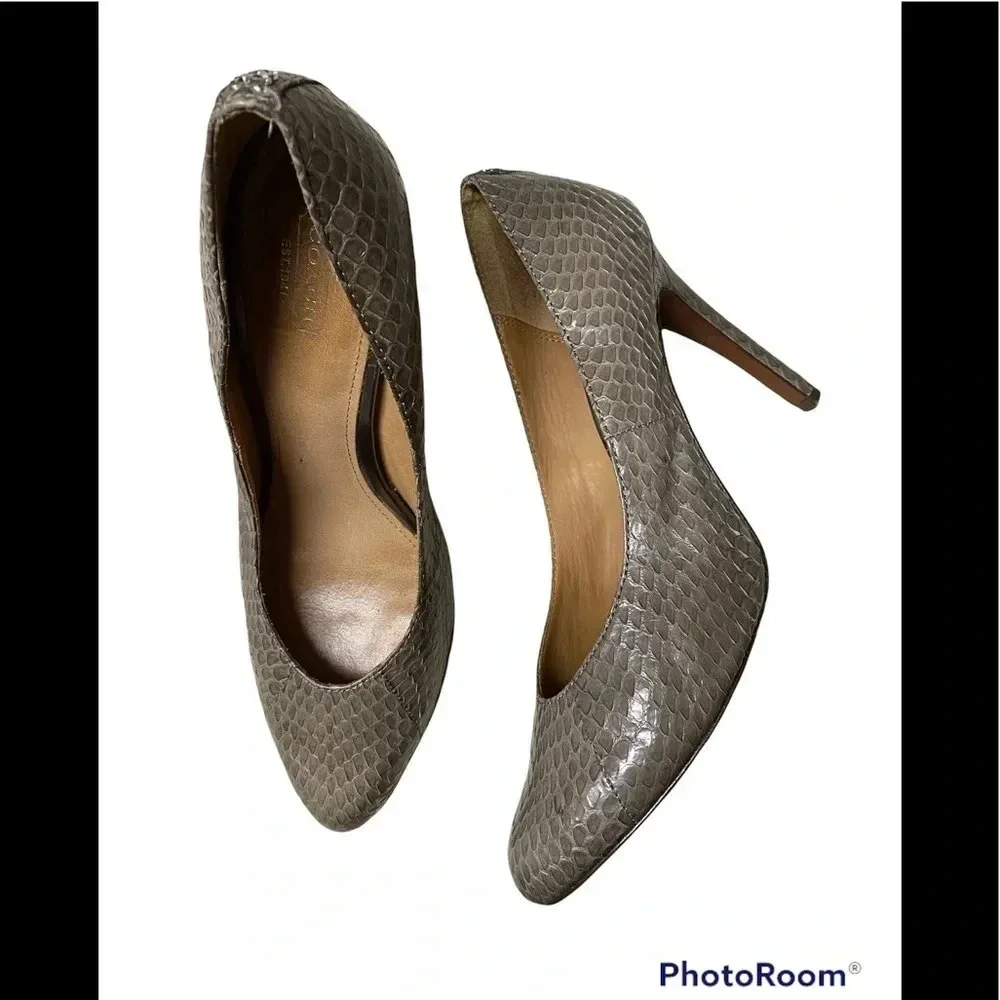 Coach Urban Reptile Heels Sz 9.5